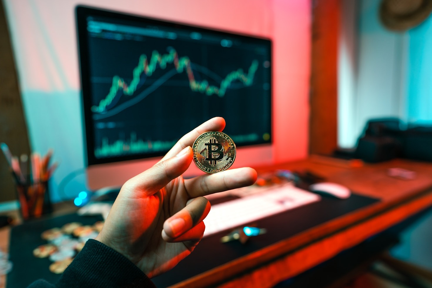 Maximizing Profits Through Arbitrage Opportunities